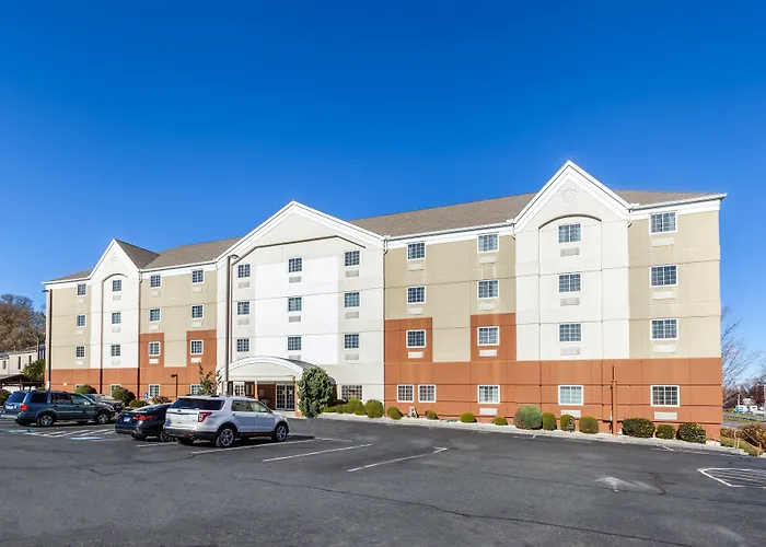 Candlewood Suites-West Springfield By Ihg